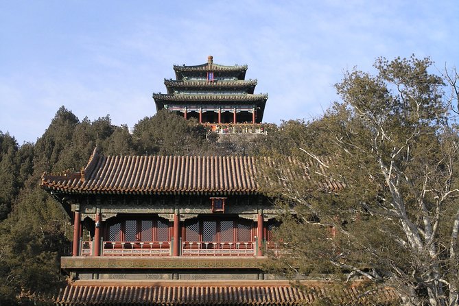 Private Beijing Jingshan Hill, Beihai, and Hutongs with Imperial Lunch/Dinner - A practical look at the included imperial meal