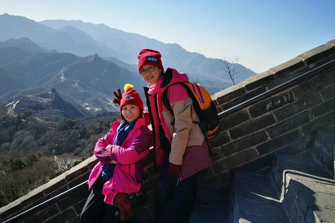 Private Beijing Layover Tour: Mutianyu Great Wall and Forbidden City with Cable Car and Meal - Tiananmen Square in a short 30 minutes