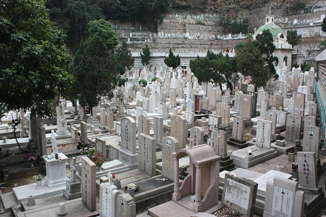 Private colonial Cemeteries tour - The Muslim Cemetery: a first look at Hong Kong’s communities