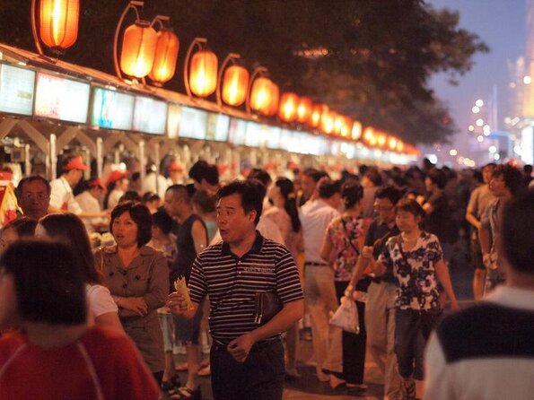 Private Customized Beijing Night Tour To Wangfujing Food Street And Pipe Hutong - Wangfujing Food Street and the art of choosing dinner