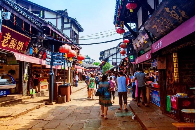 Private Customized Tour: Chongqing City Highlights in One Day - People’s Assembly Hall and a grand civic landmark