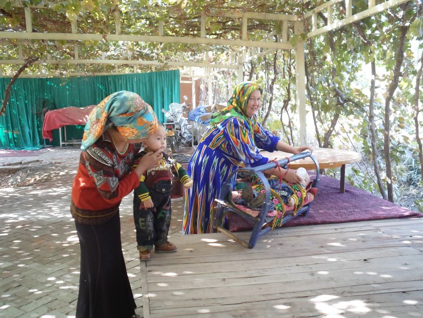 Private Day Tour from Urumqi to Turpan - Three hours from Urumqi through Xinjiang’s dry interior