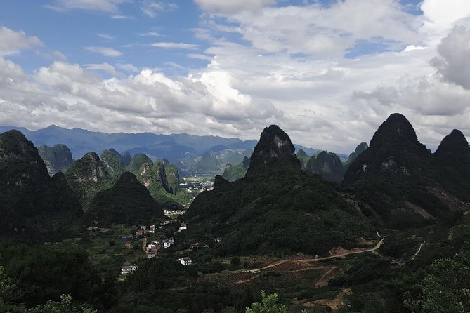 Private Day Tour of Yangshuo Xianggong Mountain and Yulong Bamboo Boat - Who should book this experience?