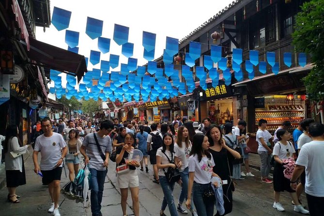 Private Day Tour to Ciqikou, Liziba, Jiefangbei etc. in Chongqing - Hongya Cave is best after the older streets