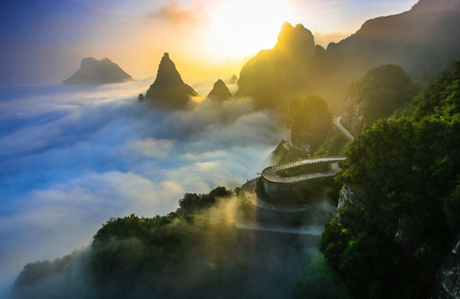 Private Day Tour to Tianmen Mountain & Glass Walk - Tianmen Cave and the 999 steps