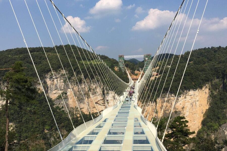 Private Day Tour to Tianmen mountain & Sky walk&Glass Bridge - What the $256 price includes