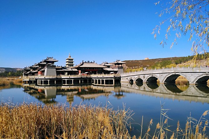 Private Day Tour to Yungang Grottoes and Hanging Temple with Lunch from Datong - Why these two Datong sights belong together
