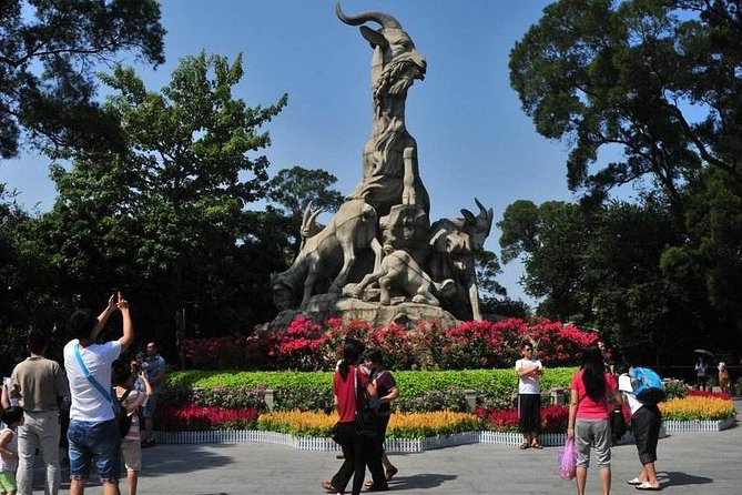 Private flexible Guangzhou City Sightseeing Tour with Dim-Sum Tasting - The dim sum meal is part of the day