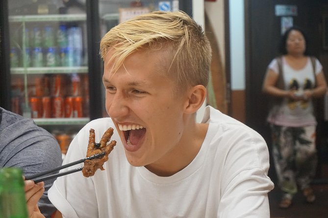 Private Food Tour: Hong Kong Island - Roast meats in Wan Chai