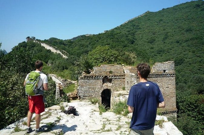 Private Full-Day Great Wall of China Hiking Tour from Jiankou to Mutianyu - Three to four hours of changing Great Wall terrain