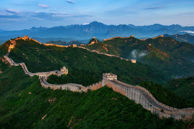 Private Great Wall Hiking Tour from Simatai West to Jinshanling - Who should book this hike?