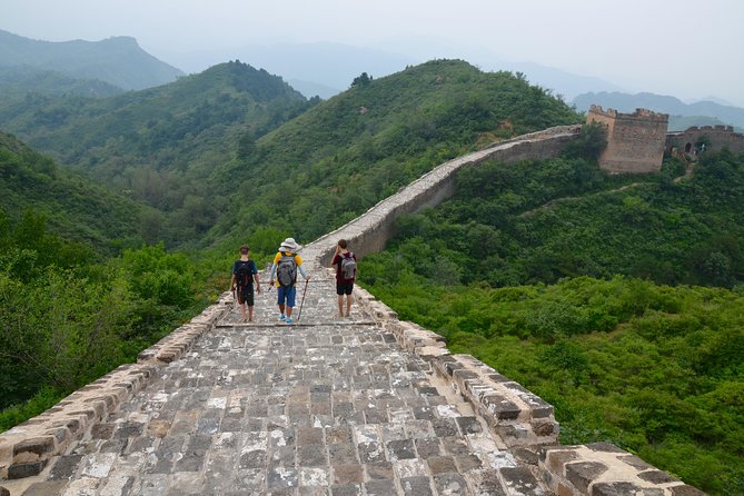 Private Great Wall Hiking Tour from Simatai West to Jinshanling - Reaching Simatai West and climbing to the ridge