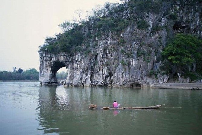 Private Guilin Half Day Tour: Fubo Mountain, Reed Flute Cave and Elephant Hill - Climbing Elephant Hill for the classic Guilin view