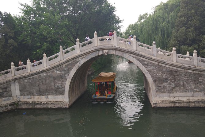 Private Half Day Tour to Beijing Panda House and Summer Palace - Meeting the pandas at Beijing Zoo