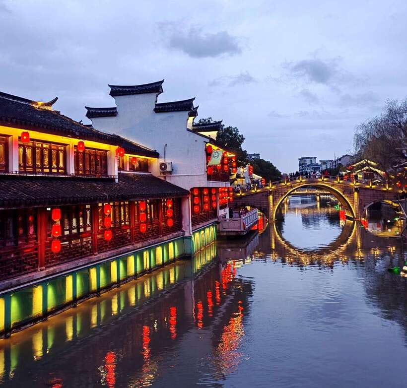 Private Half -Day Tour to Qibao Ancient Water Town - Leaving Shanghai with a private pickup
