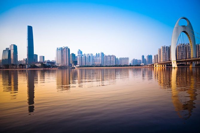 Private Historical Tour: Guangzhou City Sightseeing Including Lunch - One day to meet old Guangzhou