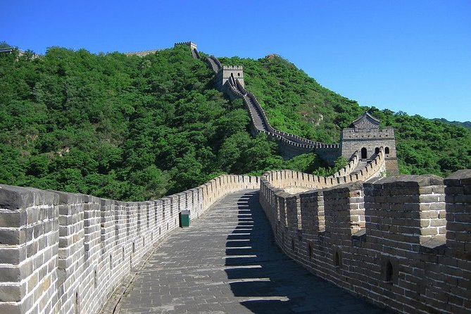 Private Huanghuacheng Great Wall Hiking Tour from Beijing with Local Tasty lunch - The 8:00 am start near Agricultural Exhibition Center