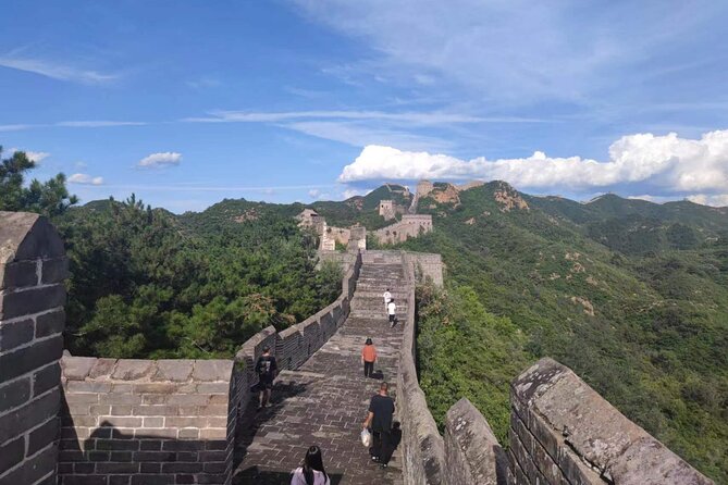 Private Jinshanling Great Wall Hiking Tour - The 2.5-hour drive from Beijing
