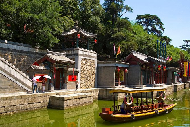 Private Layover Transfer: Mutianyu Great Wall&City Attractions - Private driver or English-speaking guide?