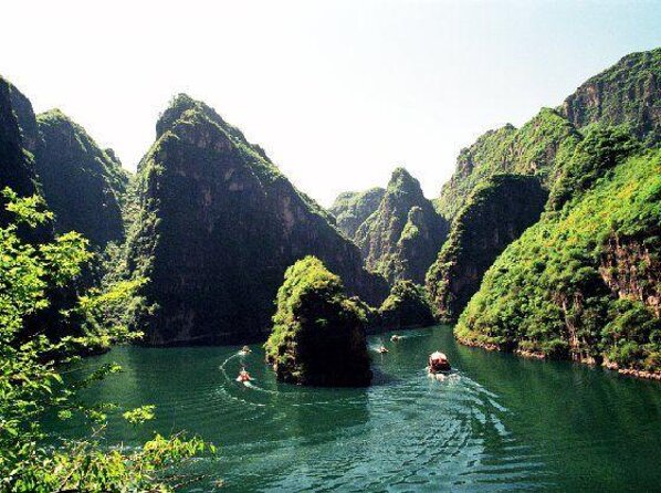 Private Longqing Gorge & Guyaju Cave Day Tour w/ Cruise Ride - Key points to know before booking