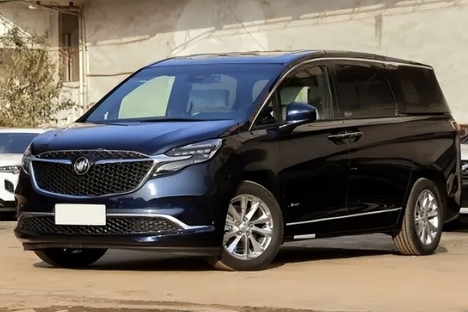 Private Pick-up From Shanghai Pudong Airport to Locations in City - Finding the driver in the arrivals hall