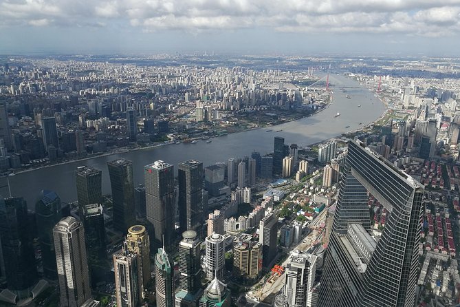 Private Shanghai Airport Layover Tour with Flexible Highlights - The Bund gives you Shanghai’s big first impression