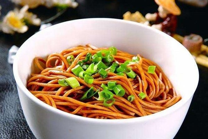 Private Shanghai Evening Street Food Walking and Cruise Tour - The first two hours: Shanghai snacks instead of a formal meal