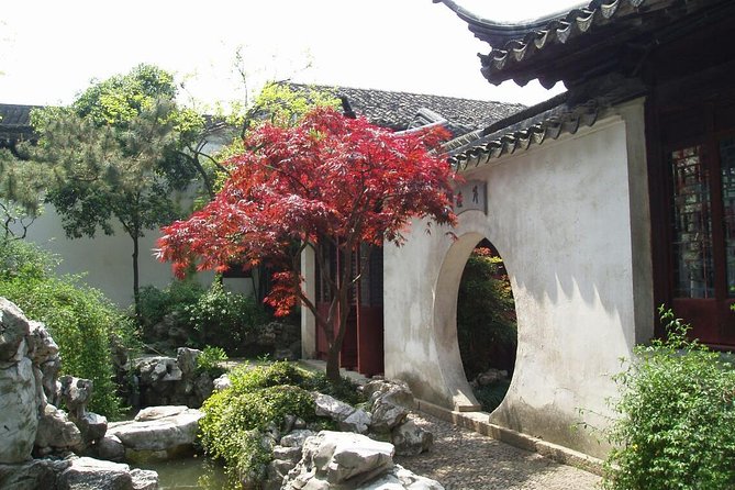 Private Suzhou Day Trip from Shanghai by Bullet Train with All Inclusive Option - Lunch and the all-inclusive choice