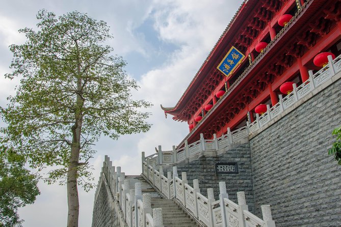 Private Tour: Guangzhou City Sightseeing Including Yuexiu Park - Walking, weather, and practical comfort