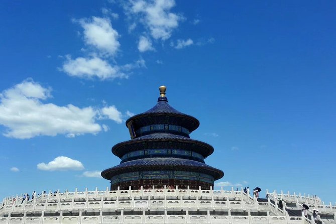 Private Tour: Temple of Heaven with Roast Duck and Acrobatic show - What private guiding changes