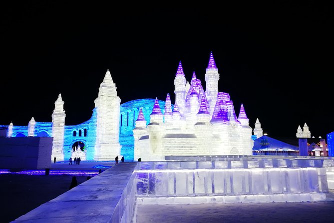 Private Tour to Ice and Snow Festival in Harbin - 9:30 AM at Sun Island’s snow sculptures