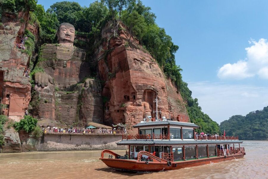 Private Tour to Leshan Giant Buddha & Huanglongxi Old Town - The 2.5-hour ride from Chengdu