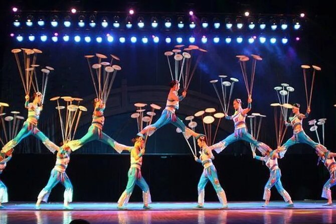 Private Tour to Pearl Market Acrobatic Show & Peking Duck Dinner - The Red Theatre acrobatic show