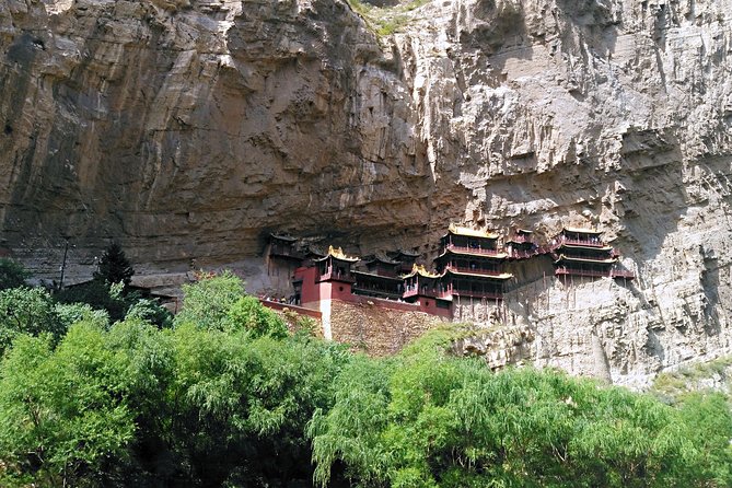 Private Tour to Yungang Grottoes, Hanging Temple and Wooden Pagoda from Datong - Three hours among the Yungang Grottoes