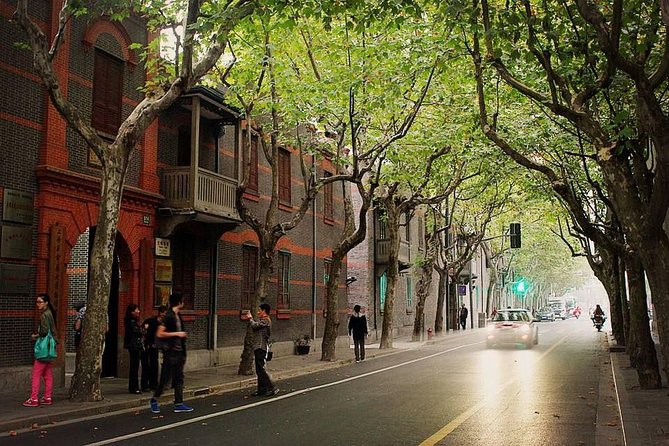 Private Walking Tour in the Former French Concession - St. Nicholas Church and the Russian connection