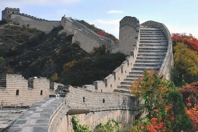 Quality Coach Day Tour to Tiananmen Square and Forbidden City plus Badaling Great Wall - Transport, pickup, and the reality of a large coach