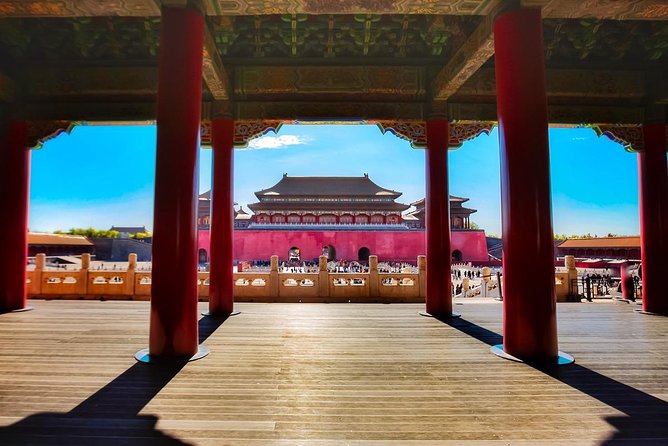 Quality Coach Day Tour to Tiananmen Square and Forbidden City plus Badaling Great Wall - Lunch, optional shows, and extra costs