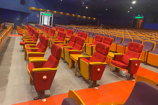Red Theater Beijing Acrobatic Show Tickets Booking - What happens inside the Red Theater