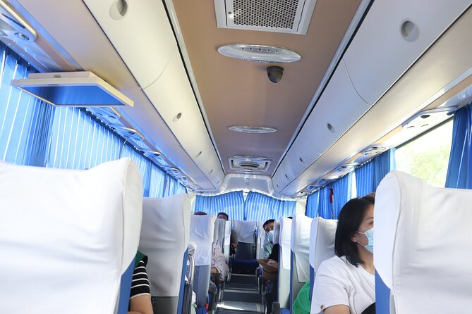 Return Bus to Badaling Great Wall - The bus ride and the no-shopping-stop promise