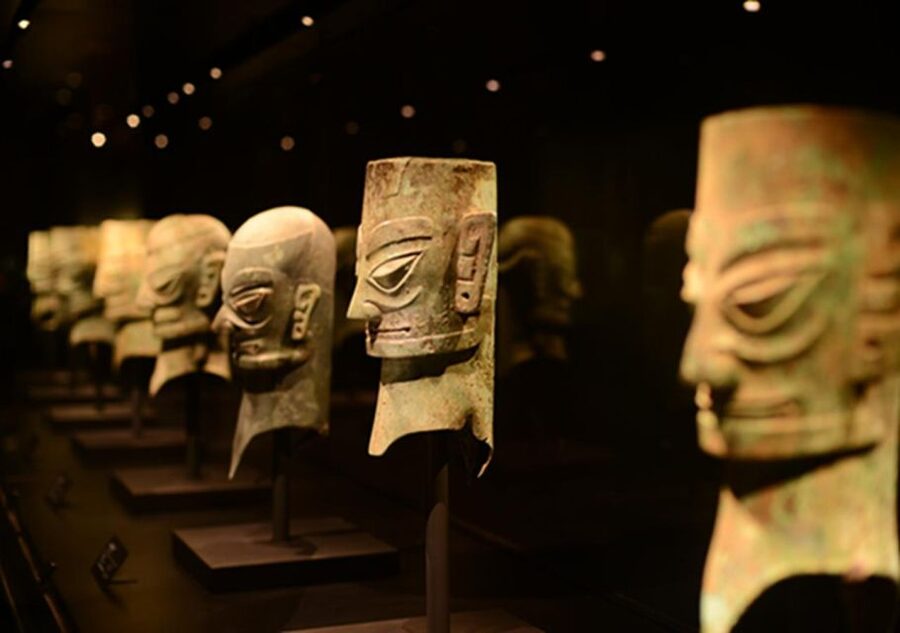 Sanxingdui Museum Small Group Tour with Optional Panda Base - Group size, guide quality, and the human side of the tour