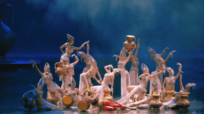 Sanya: The Legend of Romance Scenic Area Show Tickets - Why the costumes and music matter