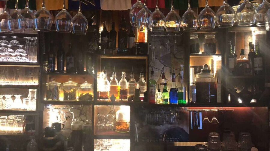 Shanghai: 4-Hour Nightlife Adventure & Tasting Bike Tour - What riding in Shanghai is really like
