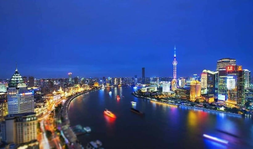 Shanghai By Night: Amazing River Cruise and Hot Pot Dinning - The final call: book it for ease and contrast