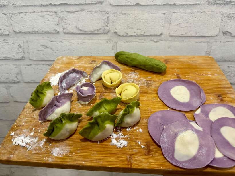 Shanghai-Cooking Dumpling & Meal in Local Family-w/Vegan - What makes the Shanghai setting useful