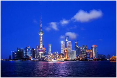 Night River Cruise Tour with Xinjiang Style Dining
