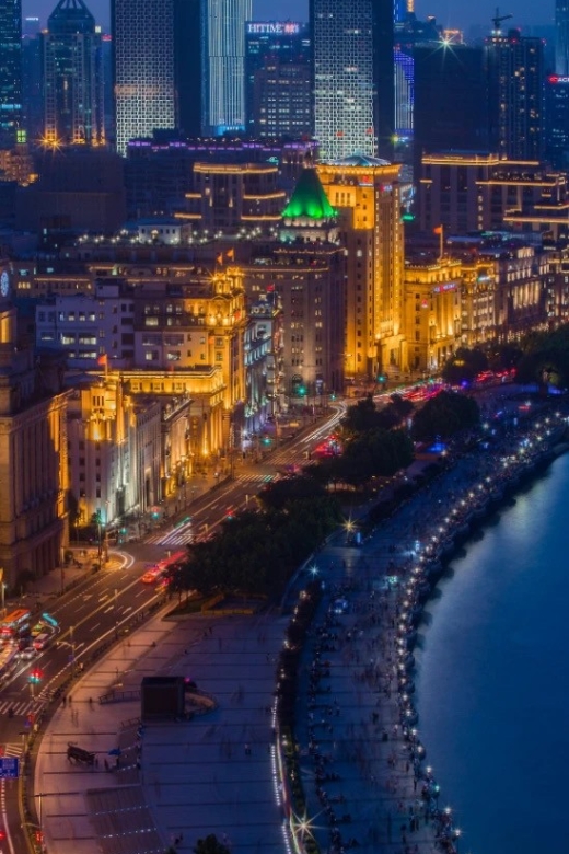 Shanghai: Night River Cruise Tour with Xinjiang Style Dining - The Bund and Pudong tell two different stories