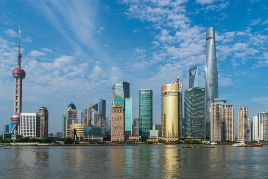 Shanghai : Old Town Private Walking Tour - Yu Garden: Shanghai’s formal opening act