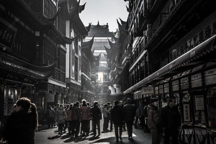 Shanghai : Old Town Private Walking Tour - Where does Xintiandi fit?