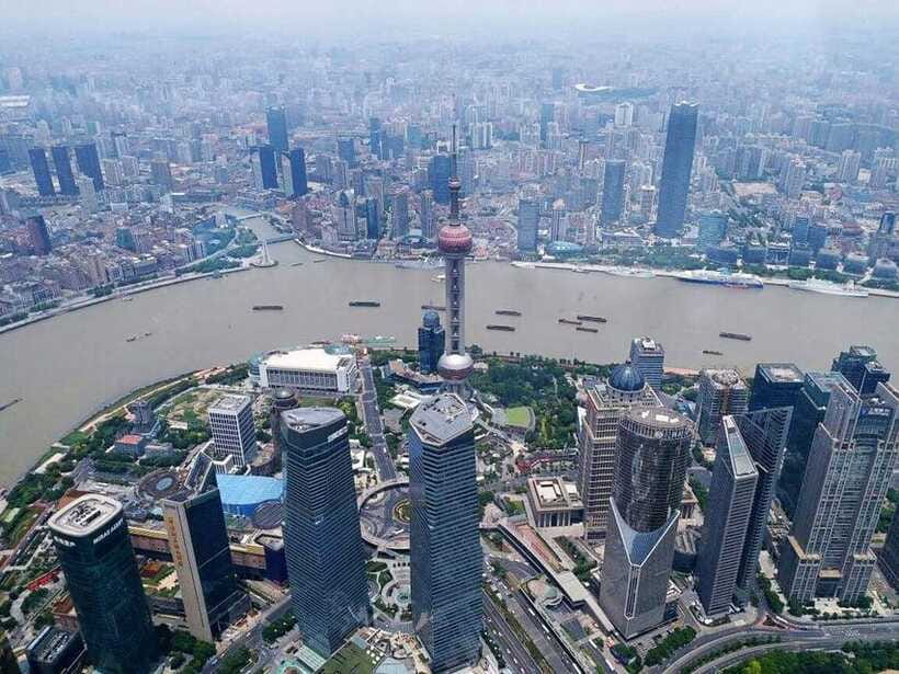 Shanghai One Day City Private Tour by German-Speaking Guide - Jade Buddha Temple and Shanghai’s Religious Life