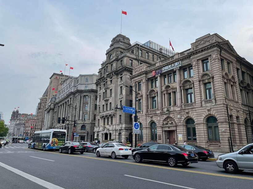 Shanghai: Private Shanghai & Zhujiajiao Tour with Lunch - Lunch with local dishes and flexible food advice